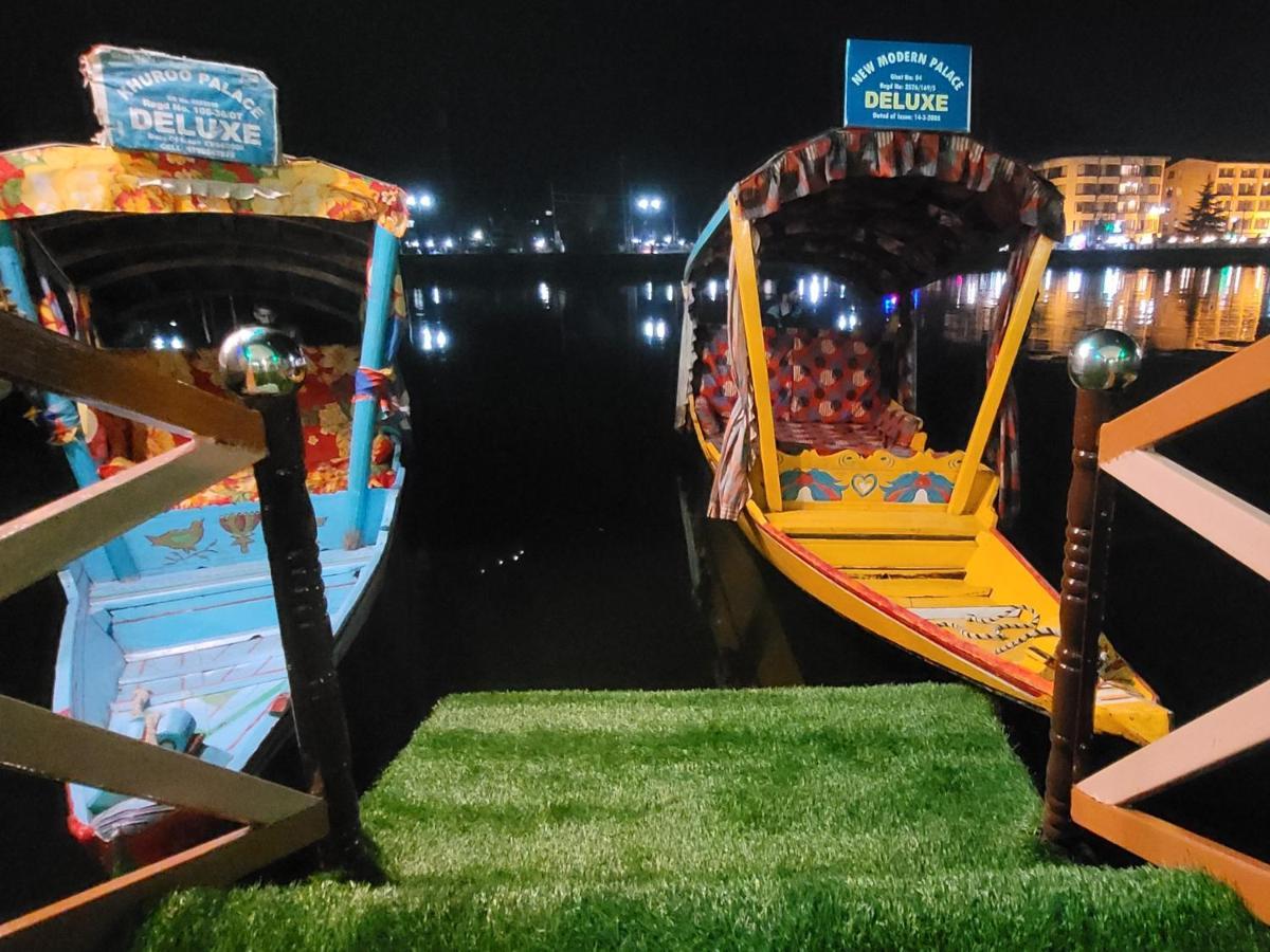 Srīnagar Tashkand Houseboat מראה חיצוני תמונה